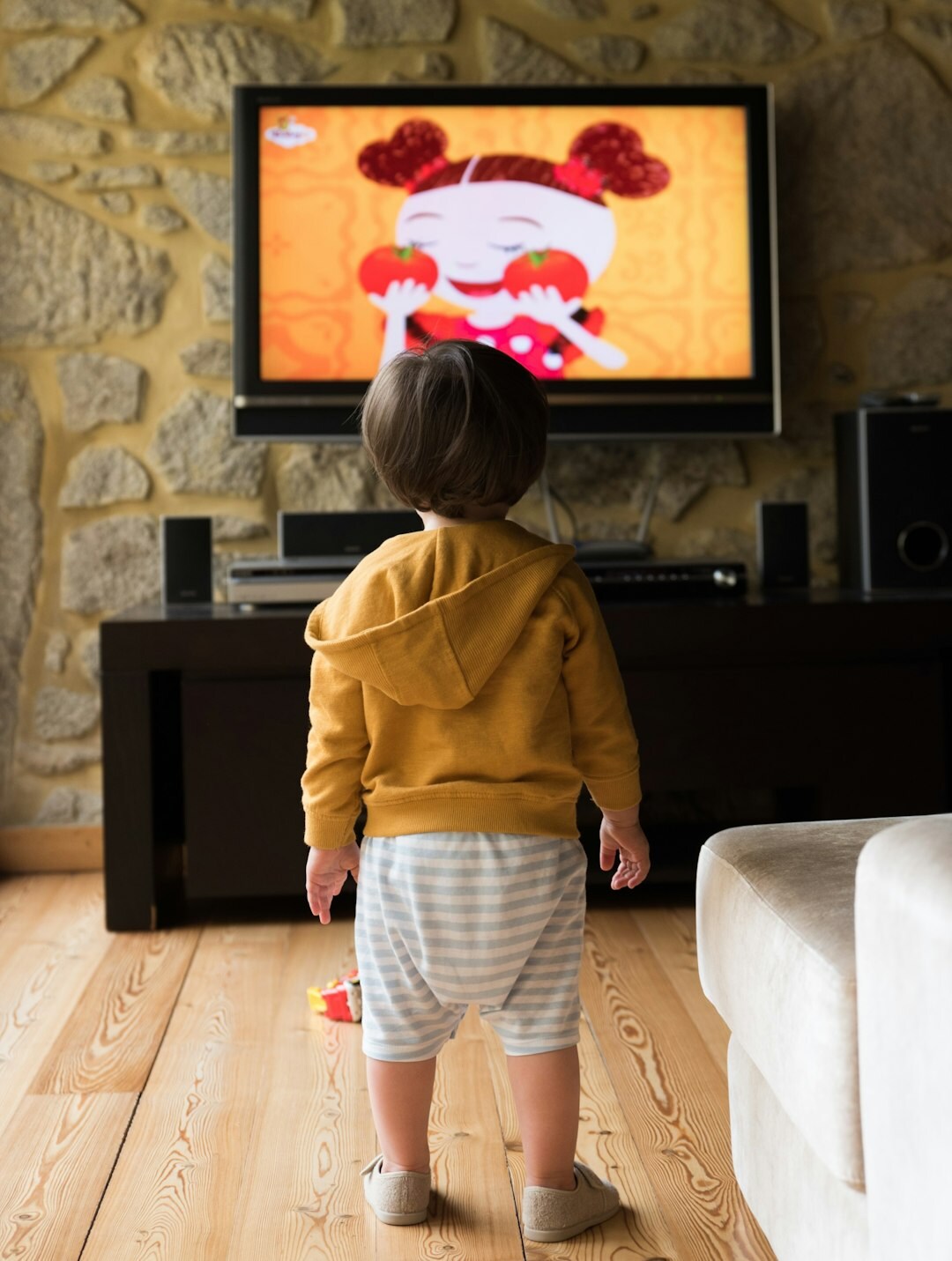 child watching vintage tv